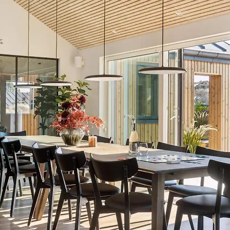5 Star In Henne Beach, Cleaning Included Hébergement de vacances *